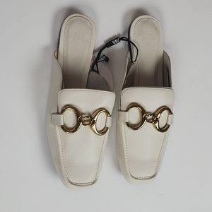 Zara Ivory Cream Leather Gold Accent Slip on Flats Size 10 Euro 40